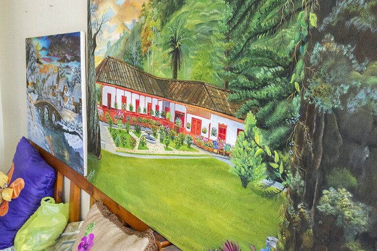 uk portrait photography artist portraits damian brown photography_teresa de salento_colombian artists